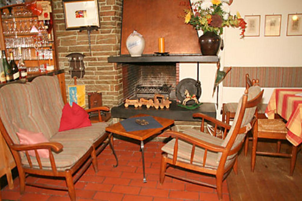 Landgasthof Groh Ulrichstein Exterior foto
